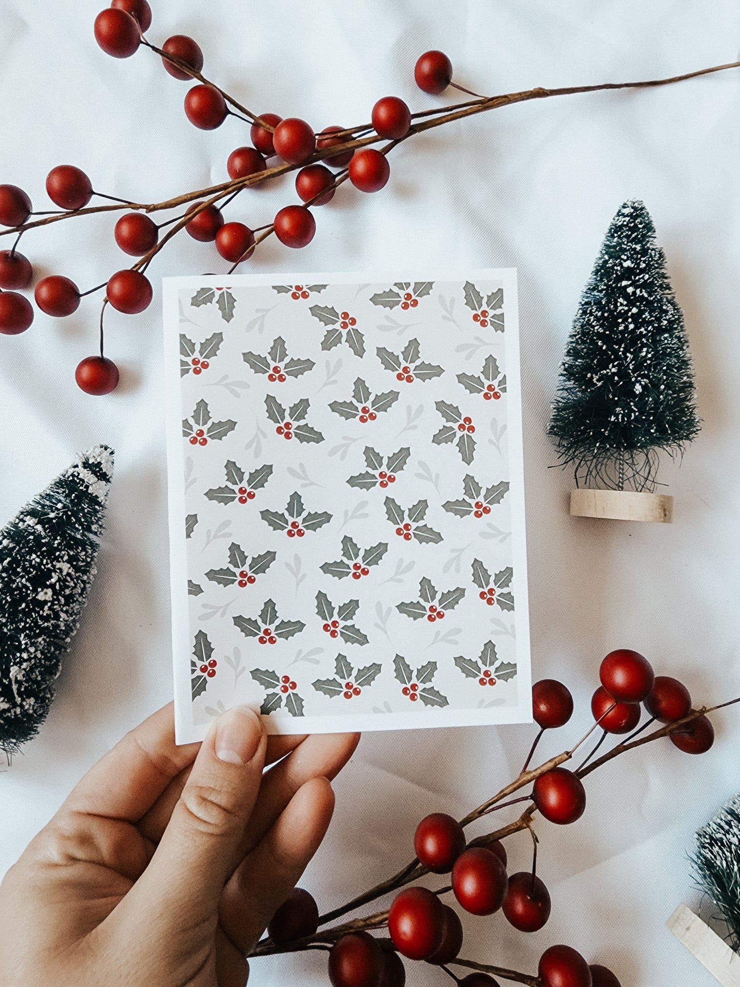 'holly leaves' card