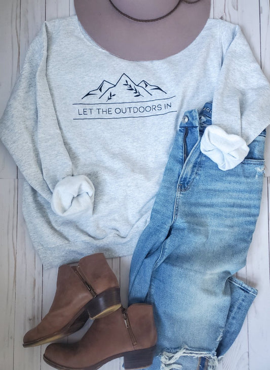 let the outdoors in crewneck