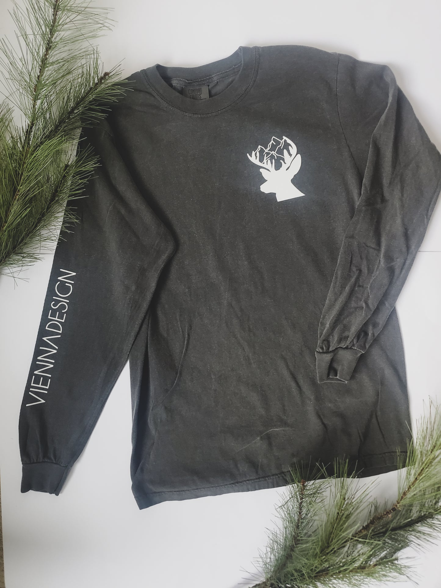 'BUCK' POCKET TSHIRT