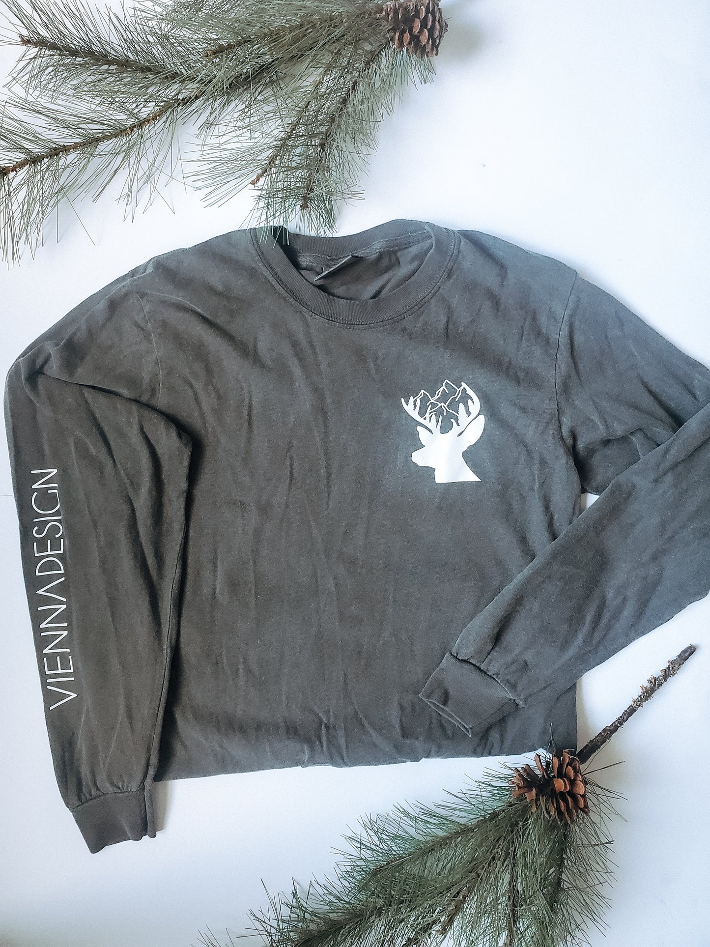 'BUCK' POCKET TSHIRT